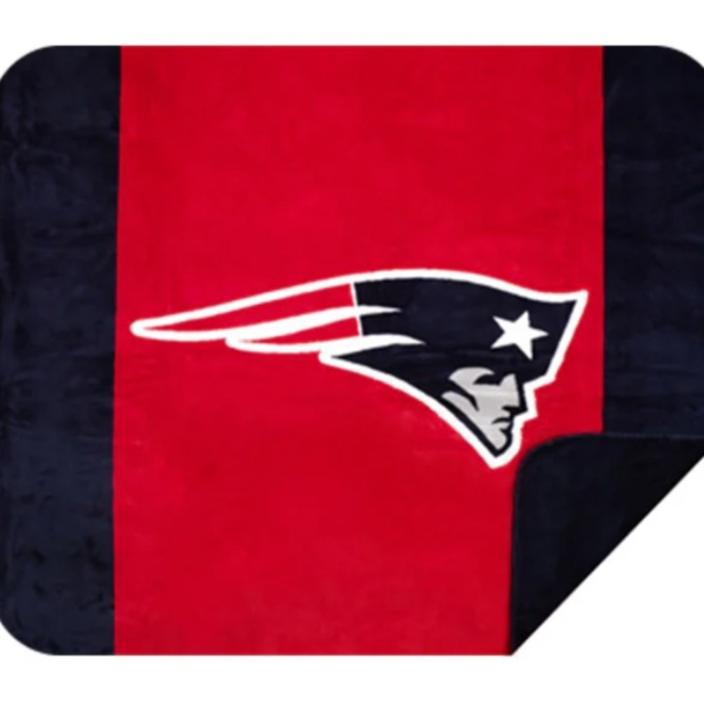 Denali 60x50 Patriots Microplush Throw